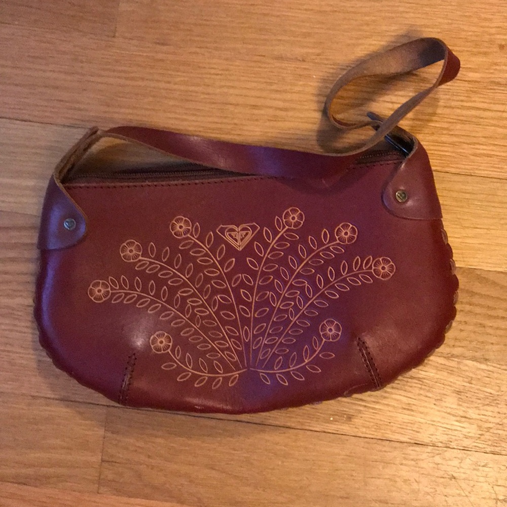 Roxy leather purse